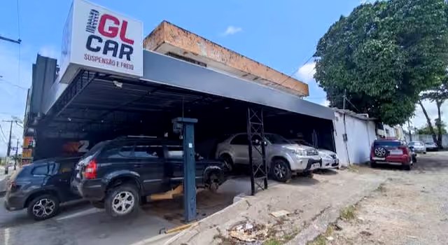 Fachada da oficina GL Car em Ipsep, Recife